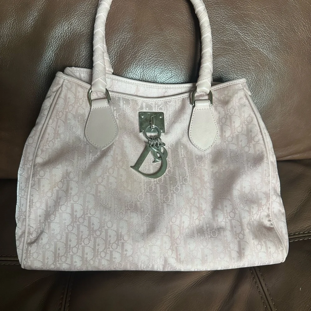 Christian Dior pink monogram medium tote bag - Picture 2 of 4